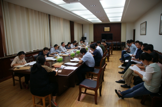青島理工大學(xué)臨沂校區(qū)召開2019年教學(xué)實(shí)驗(yàn)儀器設(shè)備購置預(yù)算論證會(huì)
